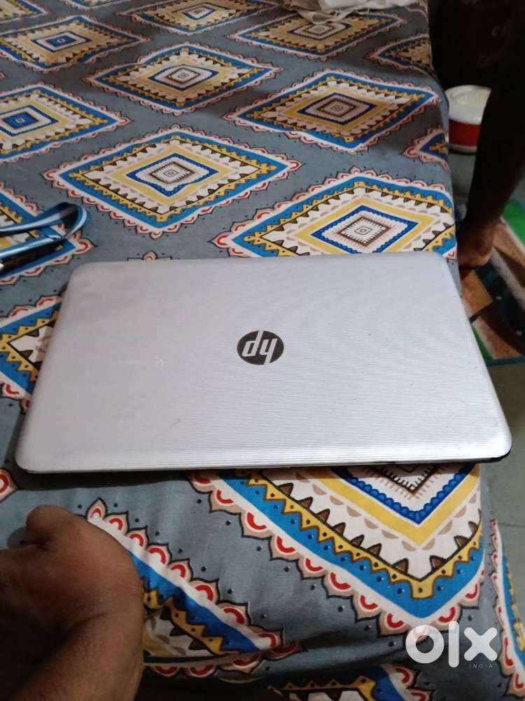 Hp laptop 4GB in 2000rs