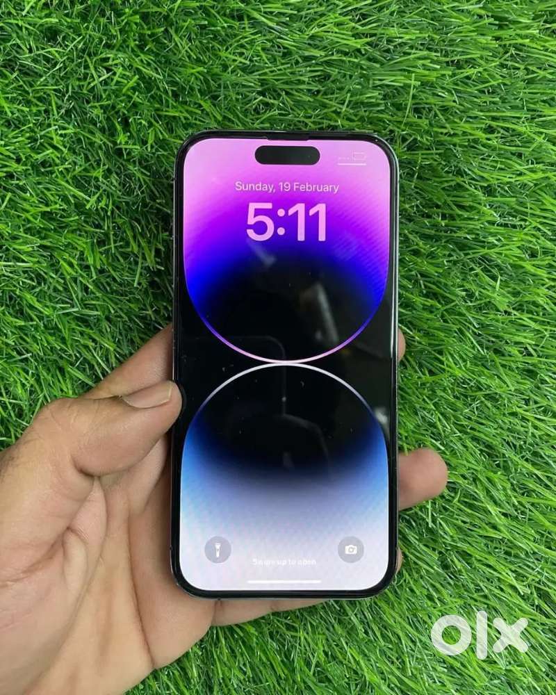 IPhone 14 pro available in good condition