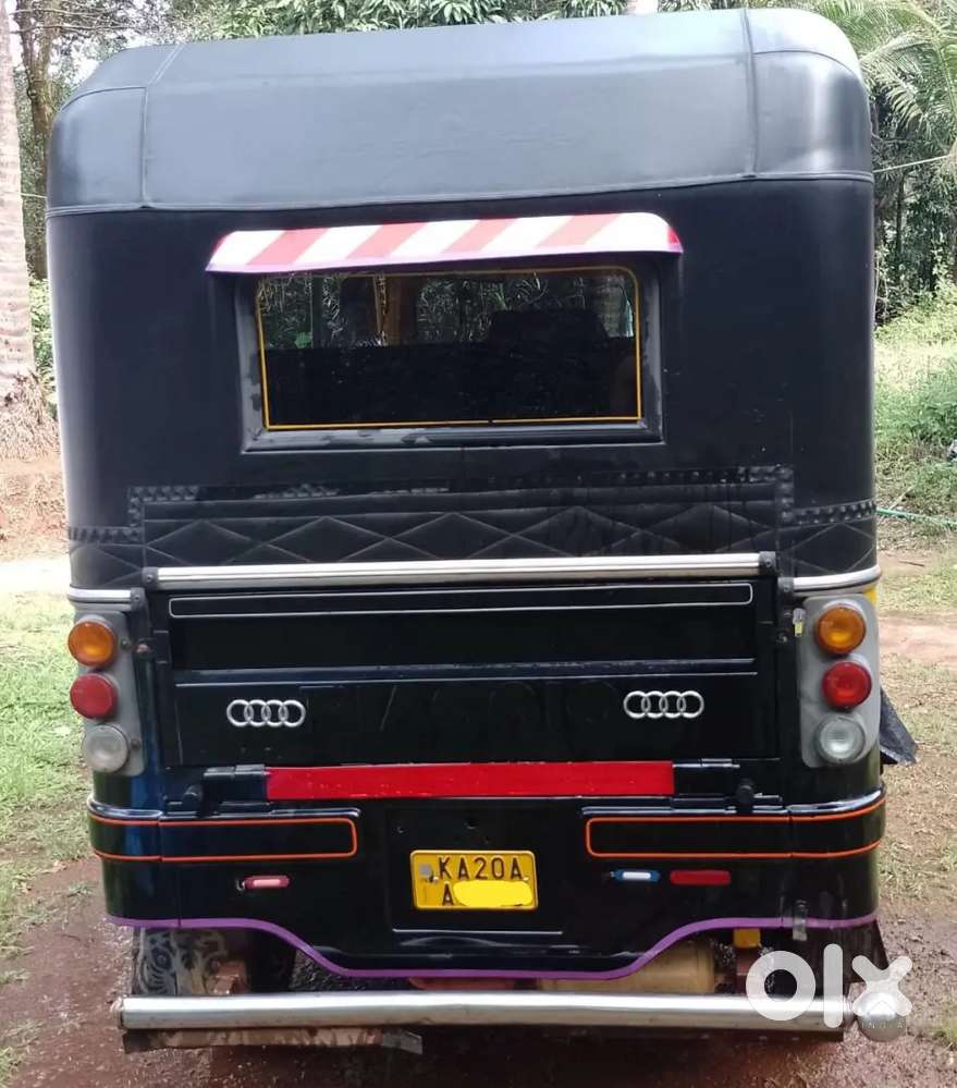 Auto Apecity, 2018, Gas and petrol, Rooftop, sounds - lights available