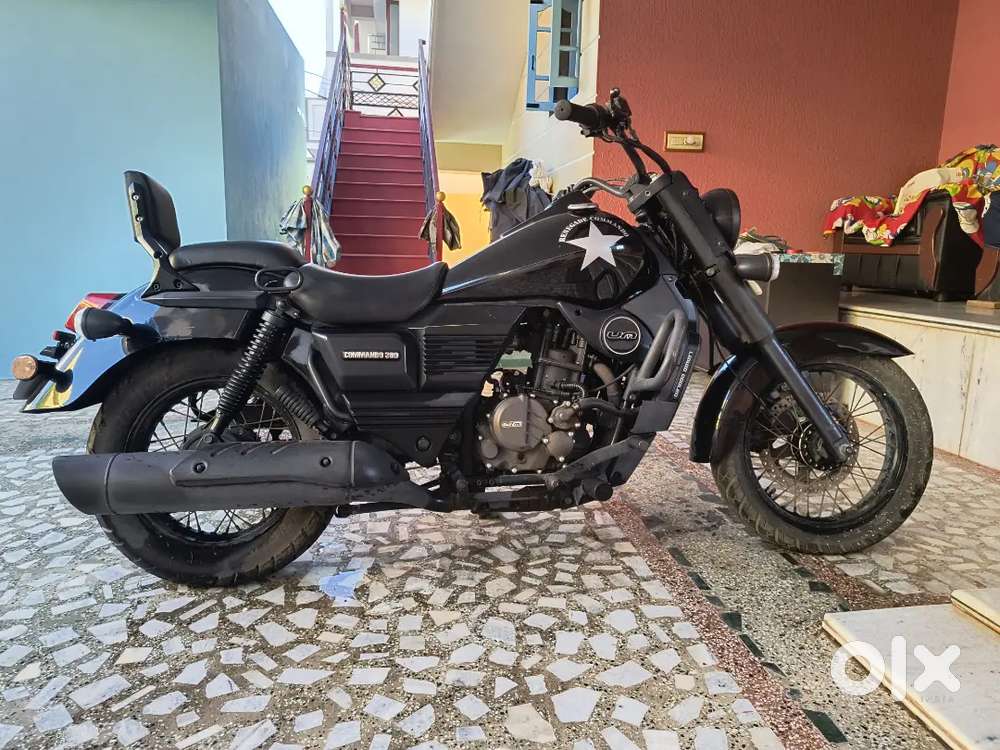 Um Renegade commando for sale