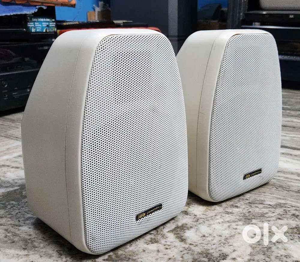 BIC America bookshelf / surround speakers