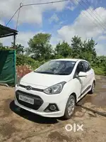 Hyundai Xcent 2015 Petrol 47000 Km Driven Showroom condition