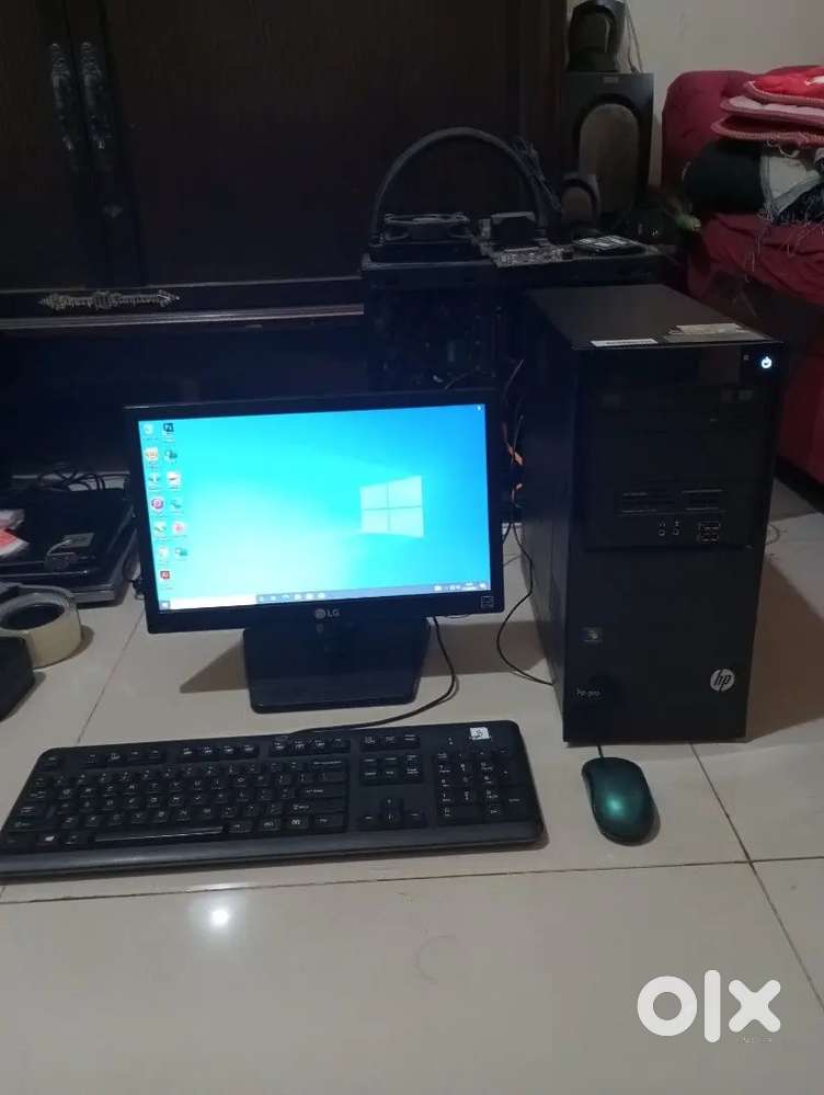 Best condition and low price desktop full set only 4999
