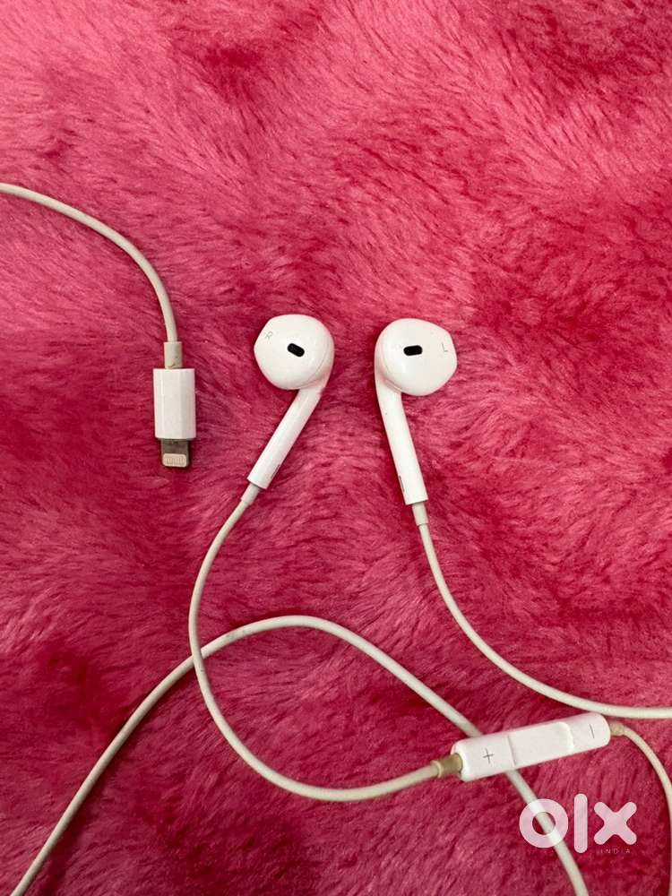 Apple Original earphones