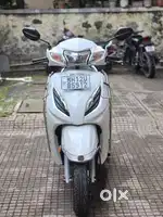 I Have to sell my Honda Activa 6G 2022 model 18000kmrn 78000rs only
