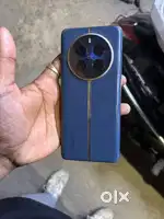 Realme 12 pro 8/128 bill box charger available
