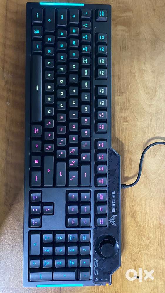 Gaming keyboard asus tuf k1 and free mouse