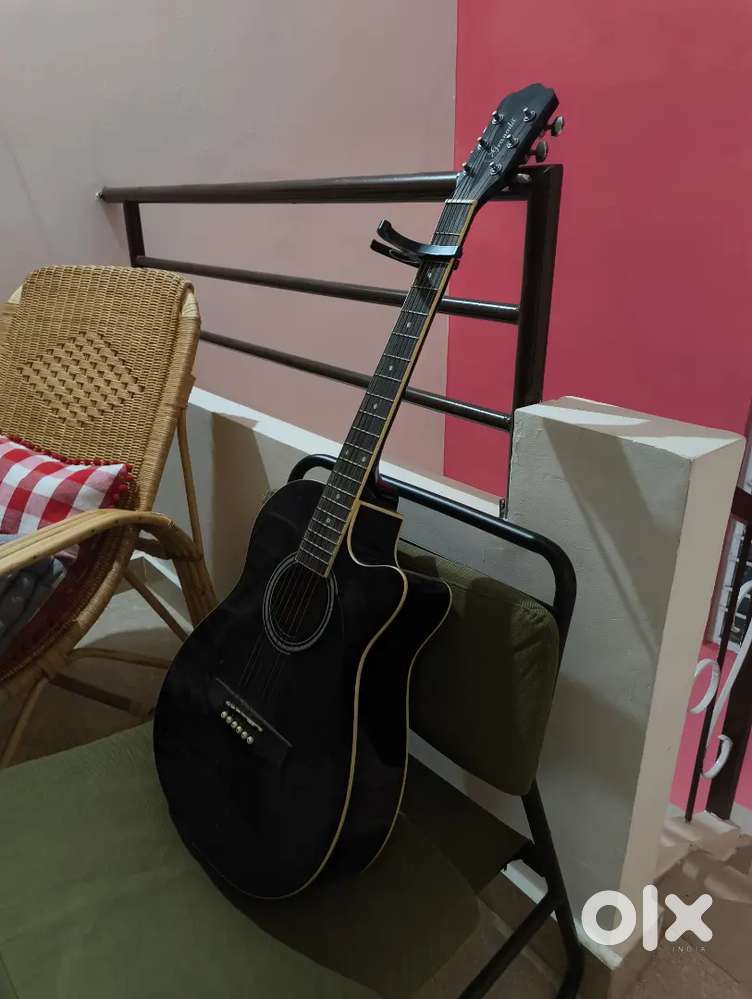Granada Guitar (Black colour)