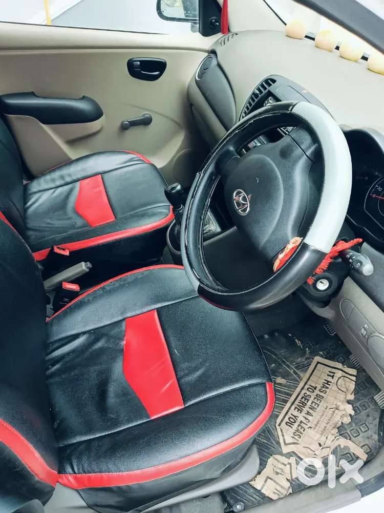 Hyundai i10 2013 Petrol Good Condition price 280000