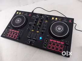 DJ CONSOLE FOR Rent