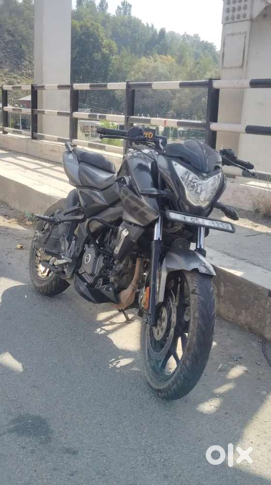 PULSAR NS 200 2020 model