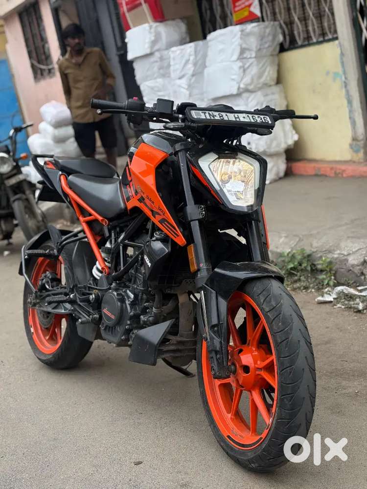 KTM Duke 200