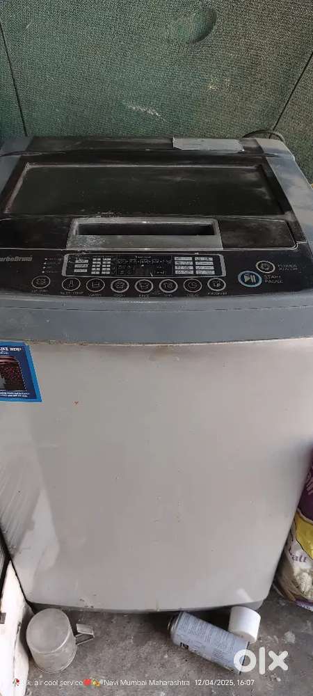 1 years old full condition top load machine 4 month use