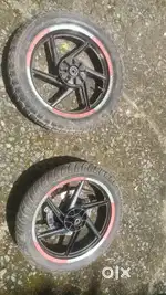 Pulsor 180 tire and rim and full body kit