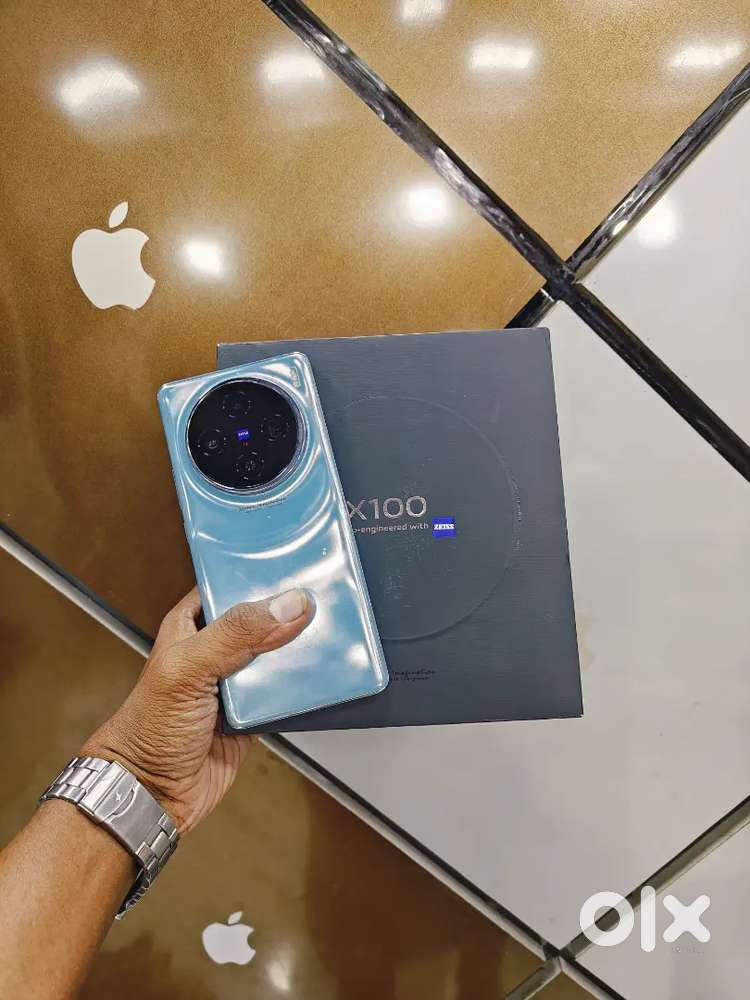 Vivo X100 5G (12Gb/256Gb)..Full Box Kit..Neat Condition..