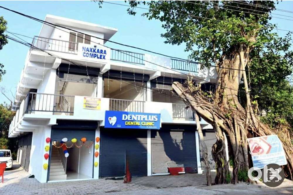 Shops and Roof top for Rent in Puthenchira,Vellur