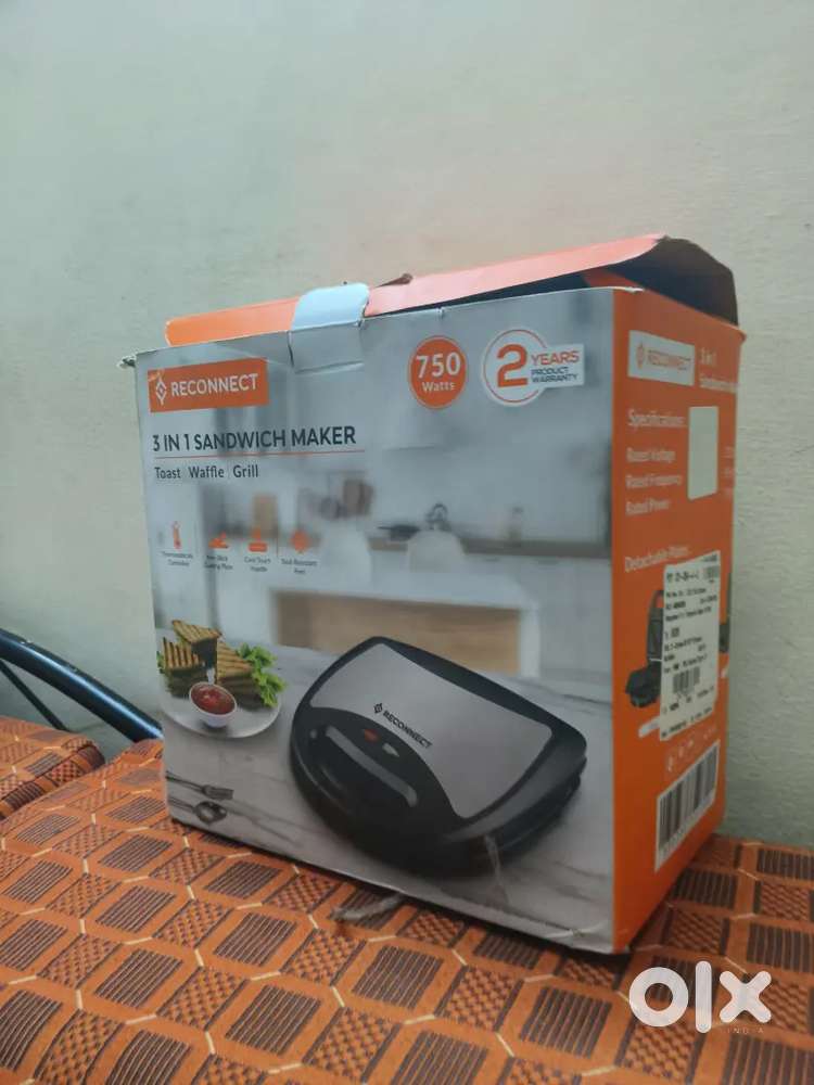 Reconnect 3 in 1 sandwich maker toasthal green 750 watt sandwich maker