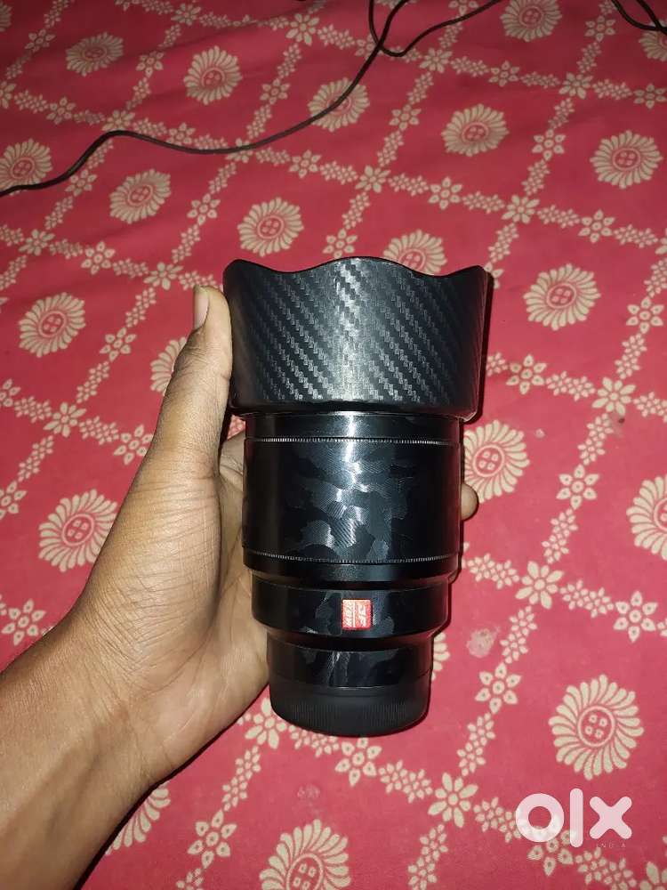 Sony Fullframe E mount 85mm lens