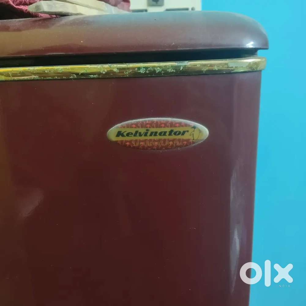 Kelvinator fridge 220L
