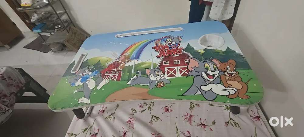 Tom & Jerry Study Table for Sale
