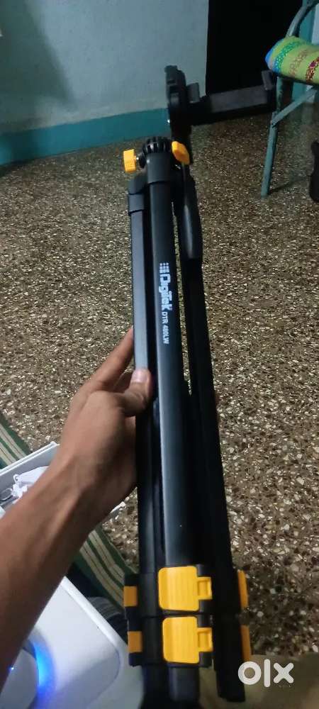 Digitek tripod