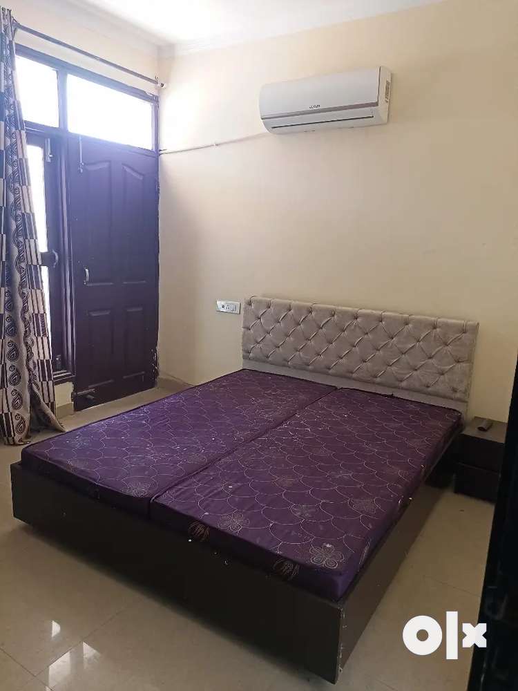 Fully furnished studio apartment for rent 10500