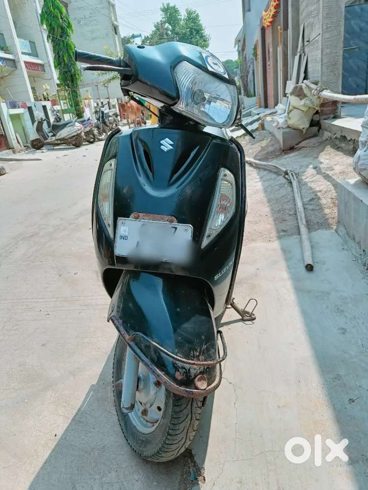 Suzuki acces125 selling