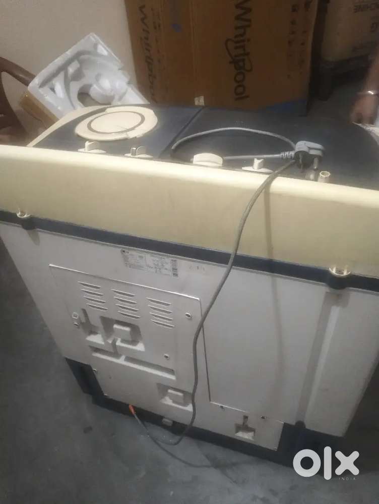 LG machine semi