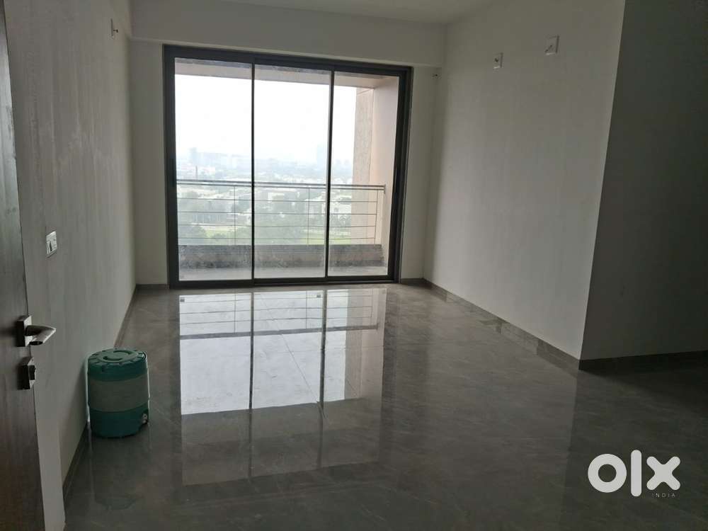 New Flat Rent SG Highway