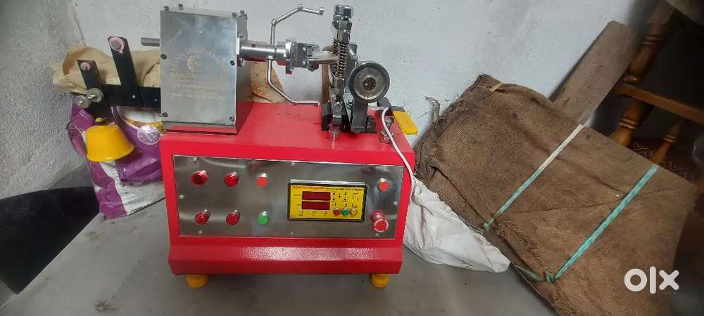 Celing fan wainding matchine