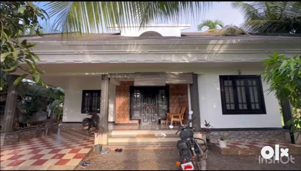 2600 sqft house and 12 cent land for sale