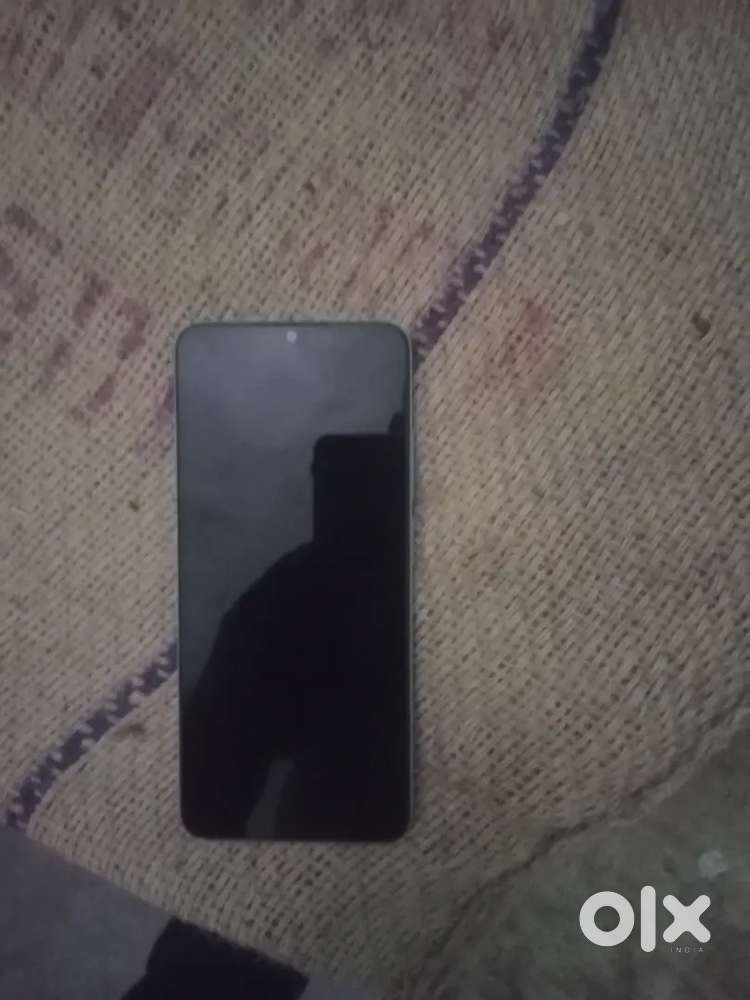हमारे पास एक और है