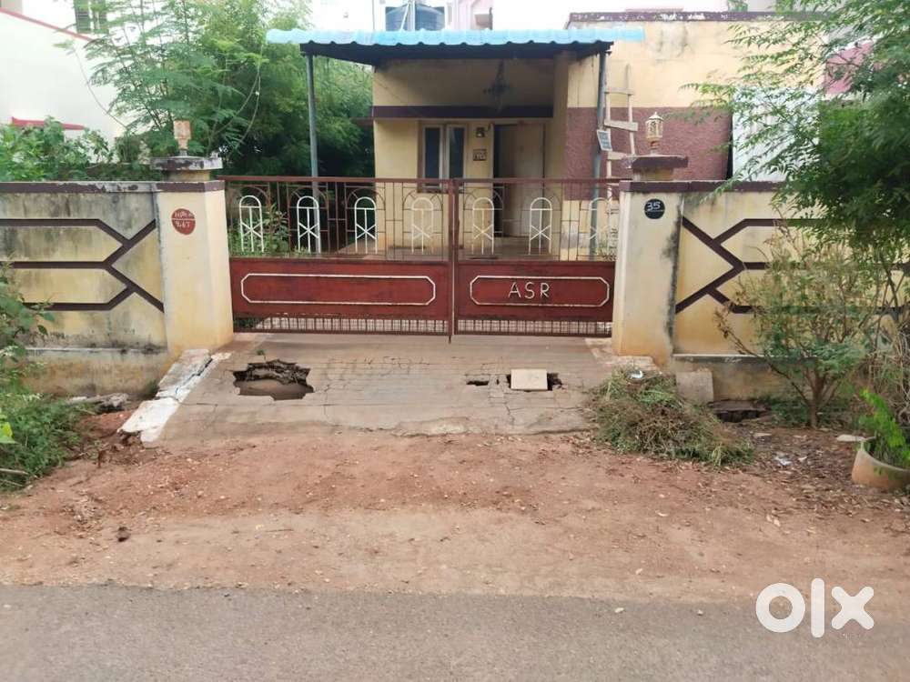 Independent house In Gandhigramam near Bus stand