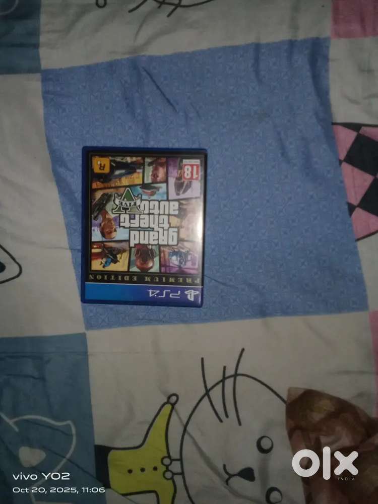 GTA V Premium Edition for PS4– Excellent Condition  Valid Redeem Code