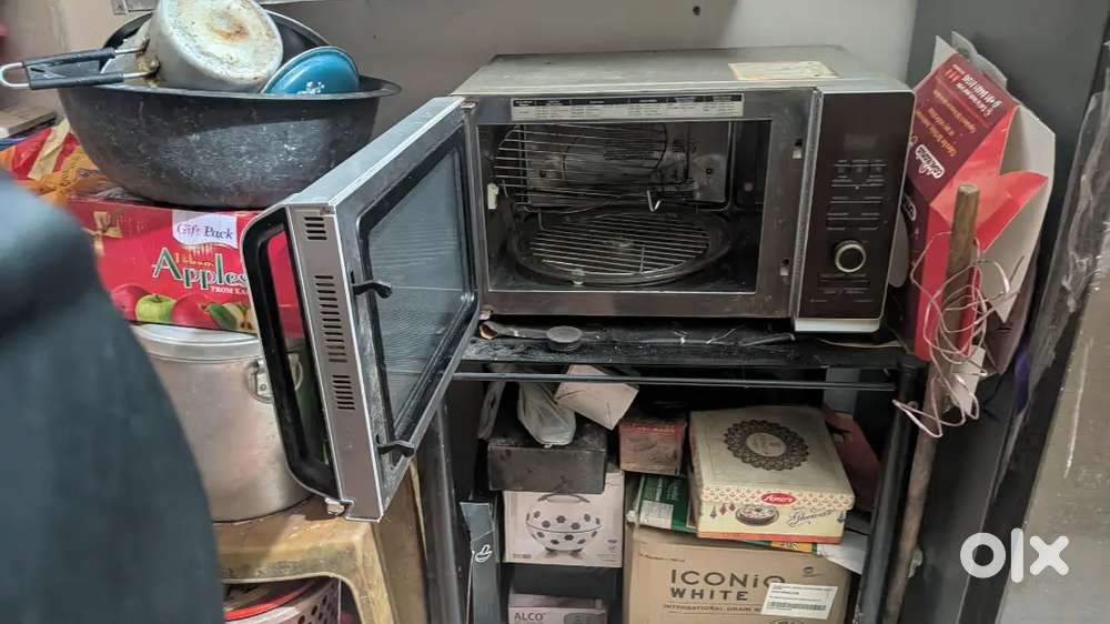 Excellent condition LG microwave