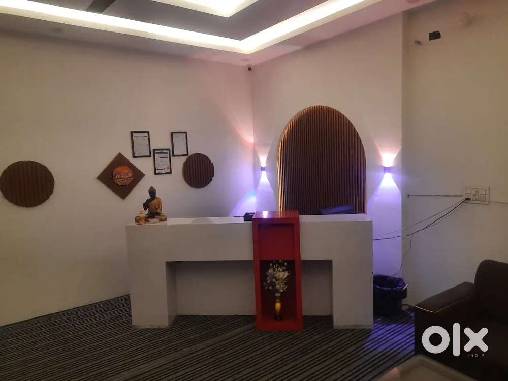 Helper lardke ki zrurat hai