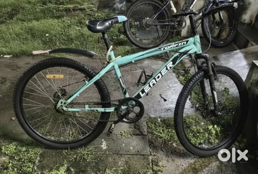 Leader cycle both wheel disk