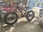 Bycycle fat tyre with 21 gear. Shokker  .
