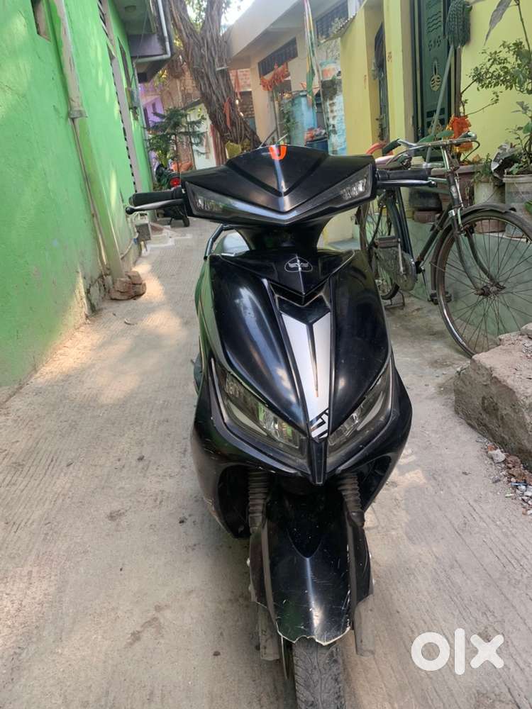 Electric scooter 50-55 km range in full charge