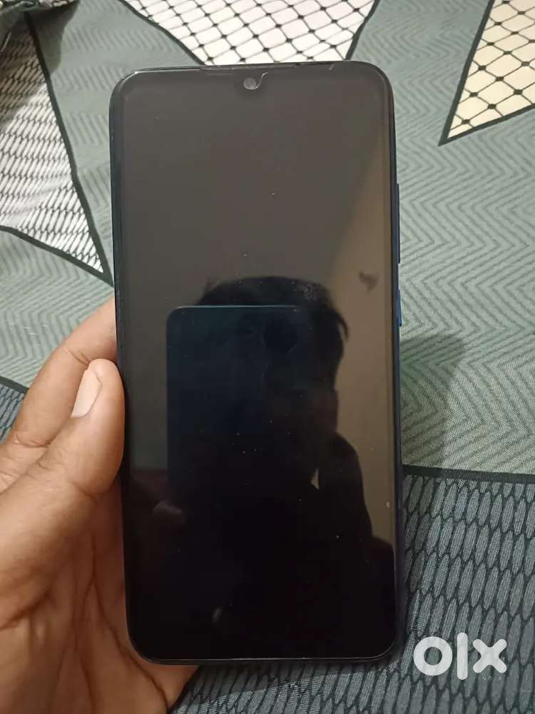 Redmi note 7 pro ,4g mobile hai,4gb ram 64gb internals