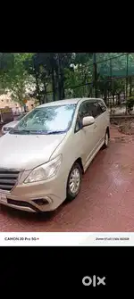 Toyota Innova 2014 Diesel 208000 Km Driven well maintained owners car