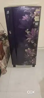 Sell fridges for good condition and 4 year warranty compression card