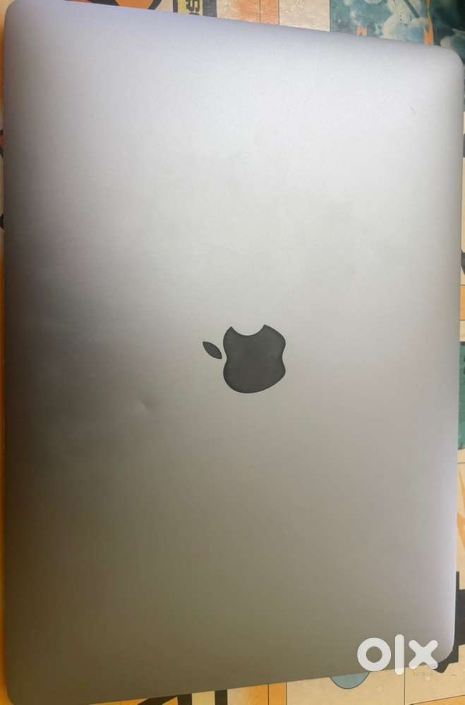 Macbook Air M1 -(13.3 inch) along with Airdrops and watch 7 series GPS