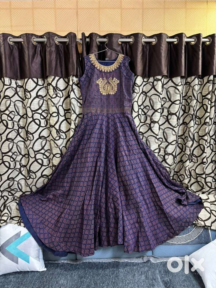Party wear Gown