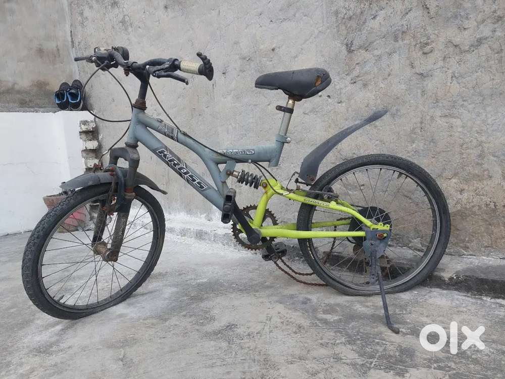 Storm Cross Bicycle