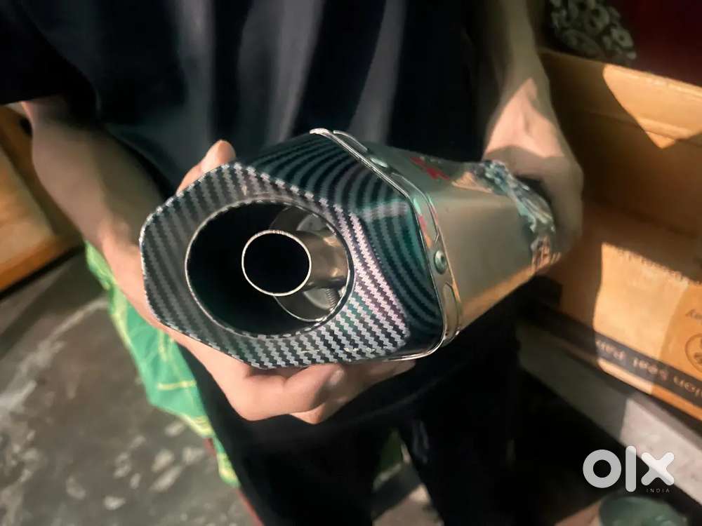 Akrapovic Exhaust Carbam Fiber