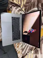 Macbook pro 512gb 16gb