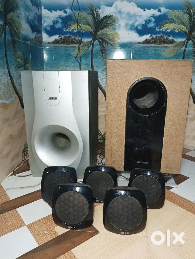 2 Subwoofers (AKAI & ONKYO) + 5 LG Speakers @ 6000