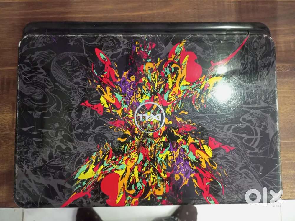 Dell laptop only 4,000