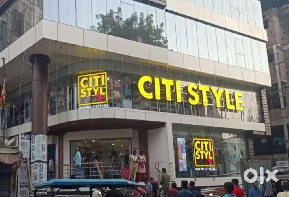 Urgent requirement for Showroom Job